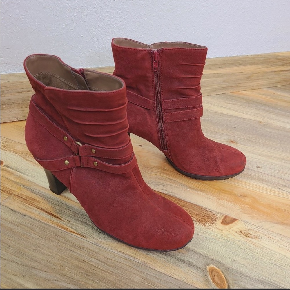Aerosoles Red "Ment To Be"  Bootie